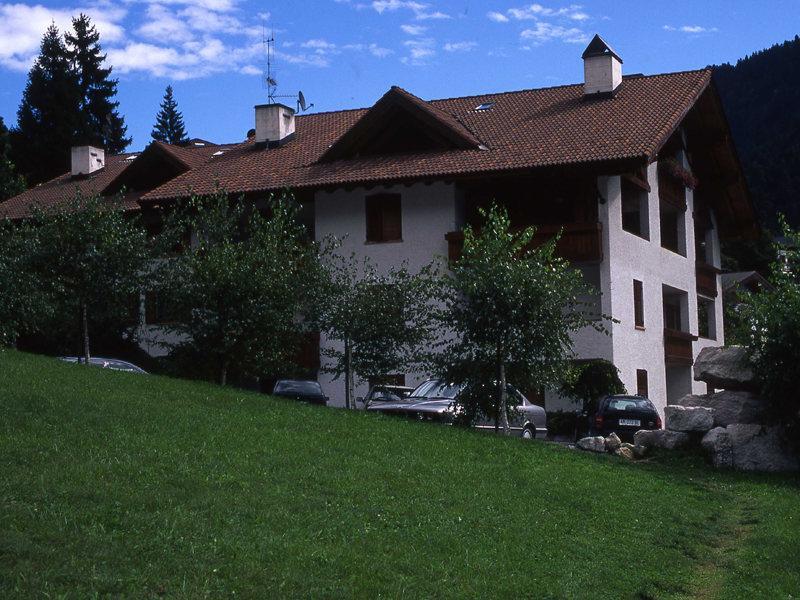 Residence Stefenine Molveno Bagian luar foto